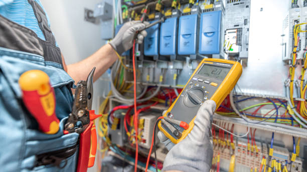 Best Local Electrician Companies  in Haines City, FL